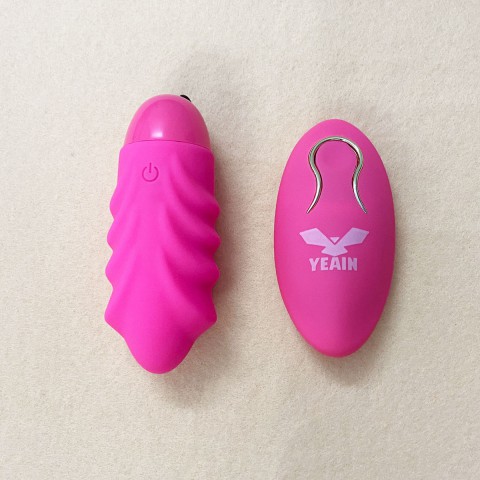 Trứng rung tình yêu không dây Yeain Sakura pin sạc